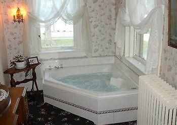 River Rose Inn Bed And Breakfa Elizabethtown 外观 照片