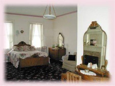 River Rose Inn Bed And Breakfa Elizabethtown 客房 照片